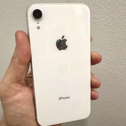 FIRM PRICE - iPhone XR 128gb Silver Factory Unlocked • Perfect Condition