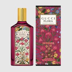 Woman Gucci flora