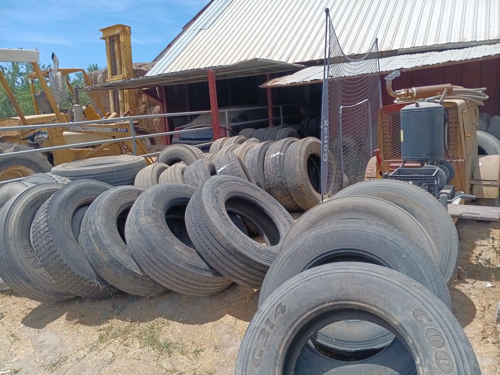22.5 Tires