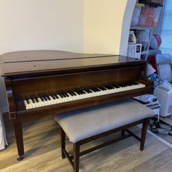 FREE DELIVERY- Hardman Piano 