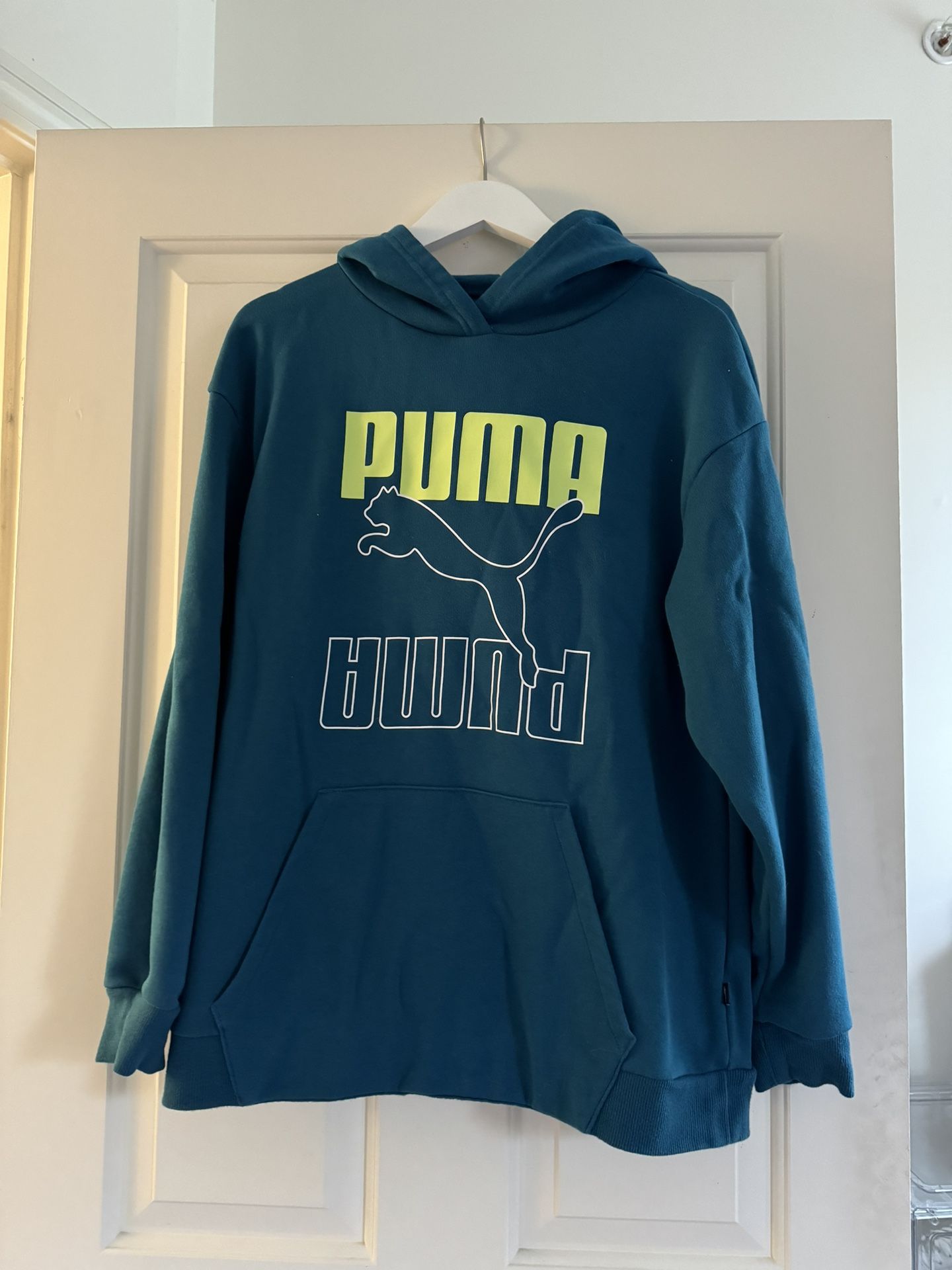 Puma Men’s Large Hoodie