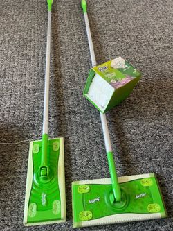 2 swiffer mops AND box of swiffer lavender cloths
