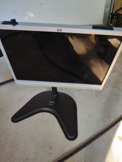 HP 19" monitor LCD (Can Deliver)