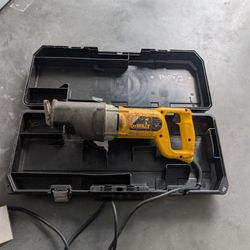 DEWALT DW307M 9.5-Amp Corded Reciprocating Saw a-x