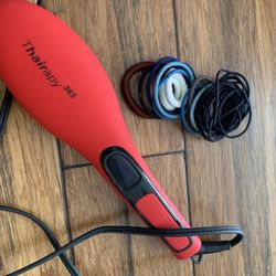 Thairapy 365 Thermal Straightening Brush red Digital Display + Lot Of Hair Ties