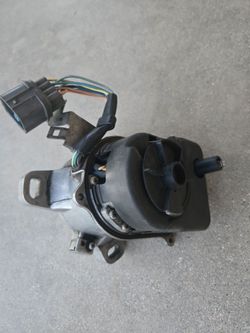 D SERIES DISTRIBUTOR