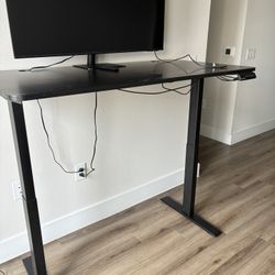 Autonomous Adjustable Desk 29” x 53” + extra new table top