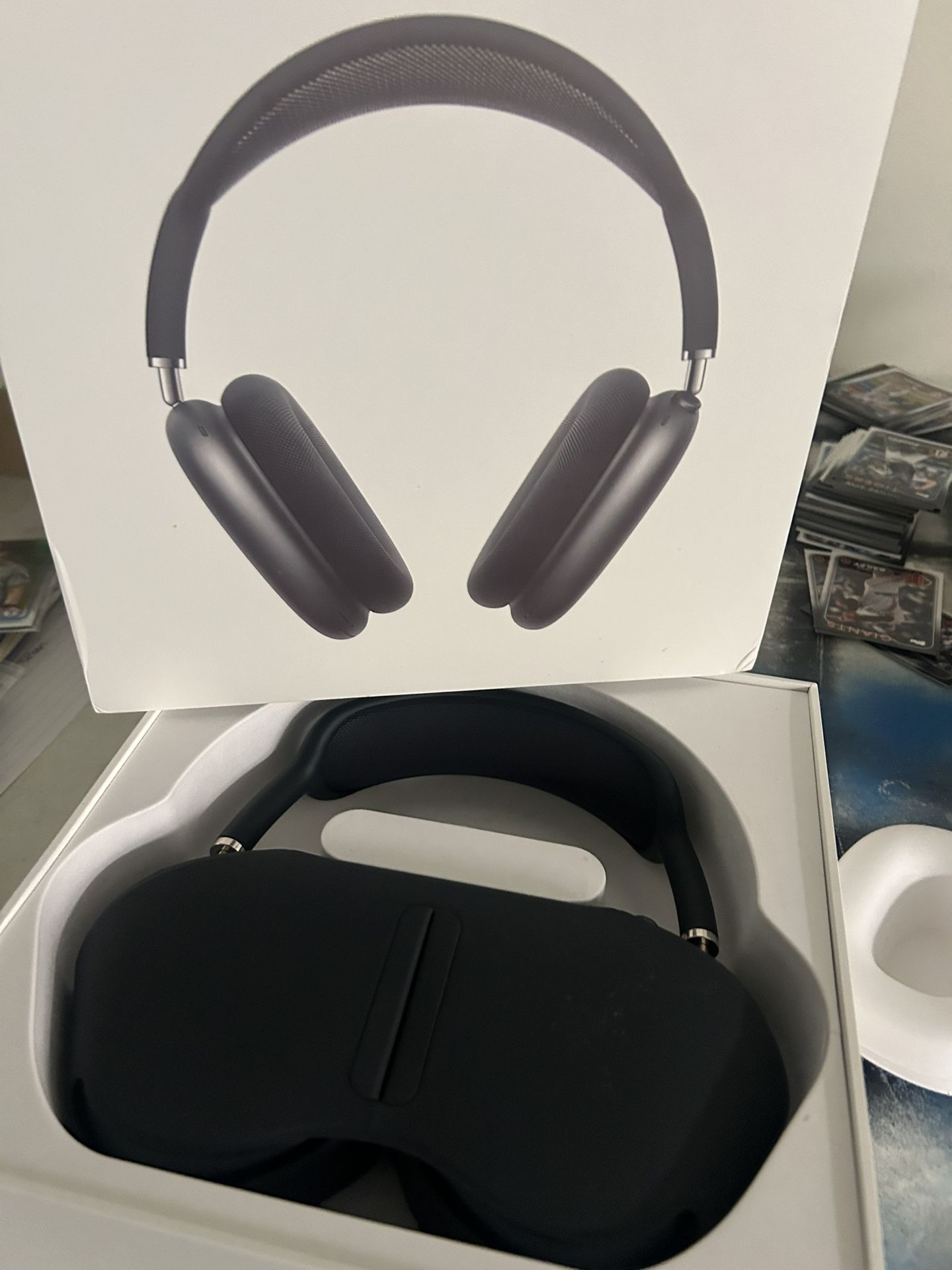 AirPod Max Brand New
