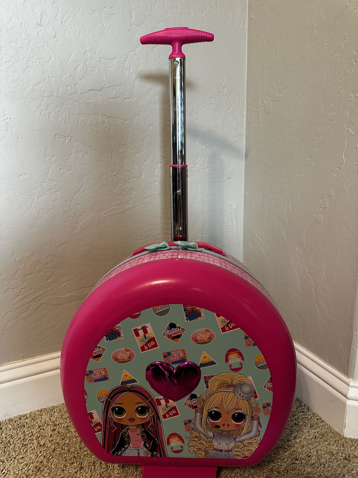 LOL Surprise OMG World Travel Suitcase