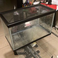 10 Gallon Reptile / Fish Tank 