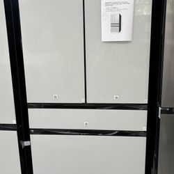 Bespoke 29 cu. ft. 4-Door French Door Smart Refrigerator 