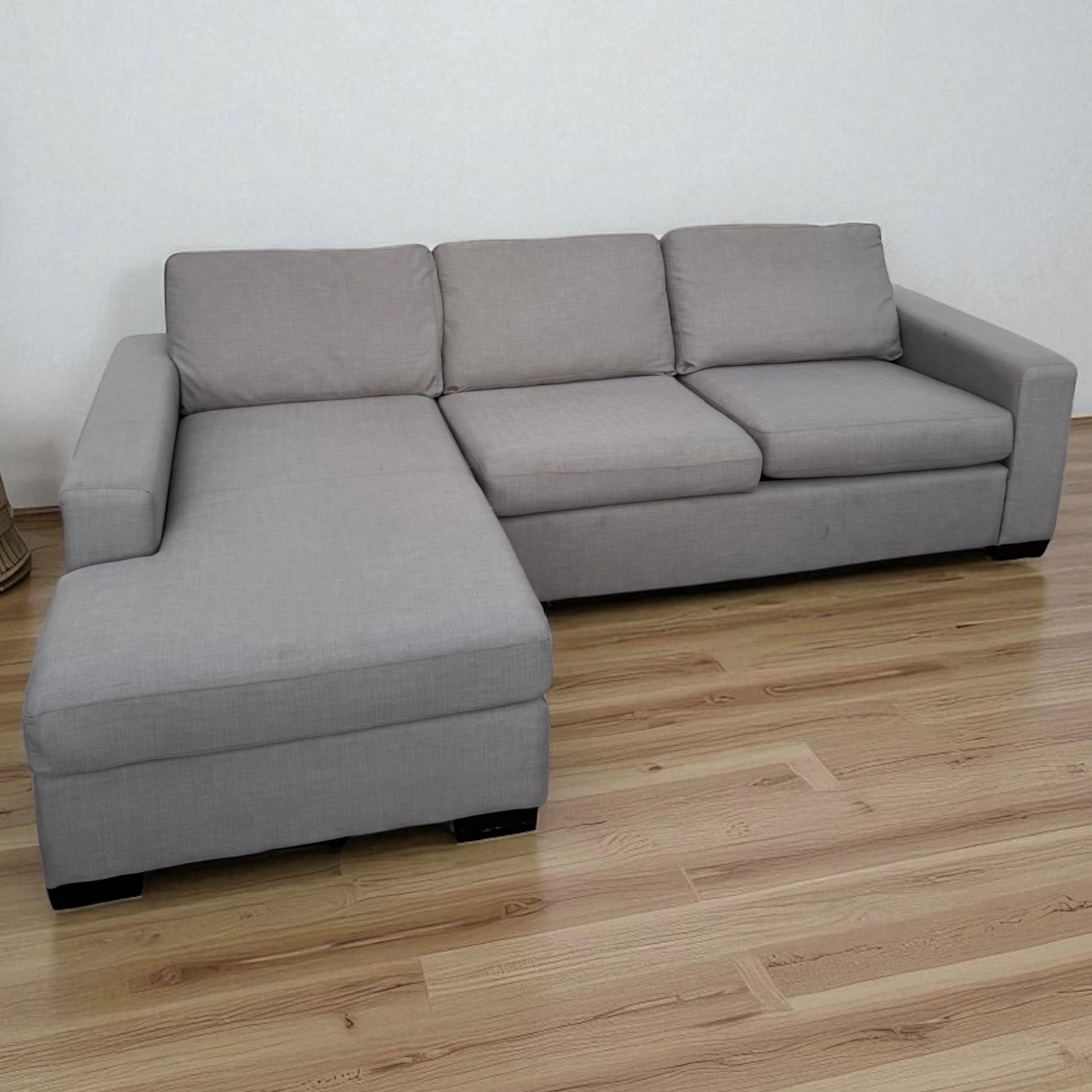 GREY SECTIONAL COUCH / BED