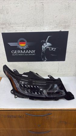 Land Rover. Range sport 2018-22 RH headlight complete