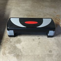 Adjustable Aerobic Workout Step Platform Stepper