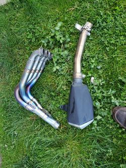 2014 Kawasaki zx10r stock exshaust.