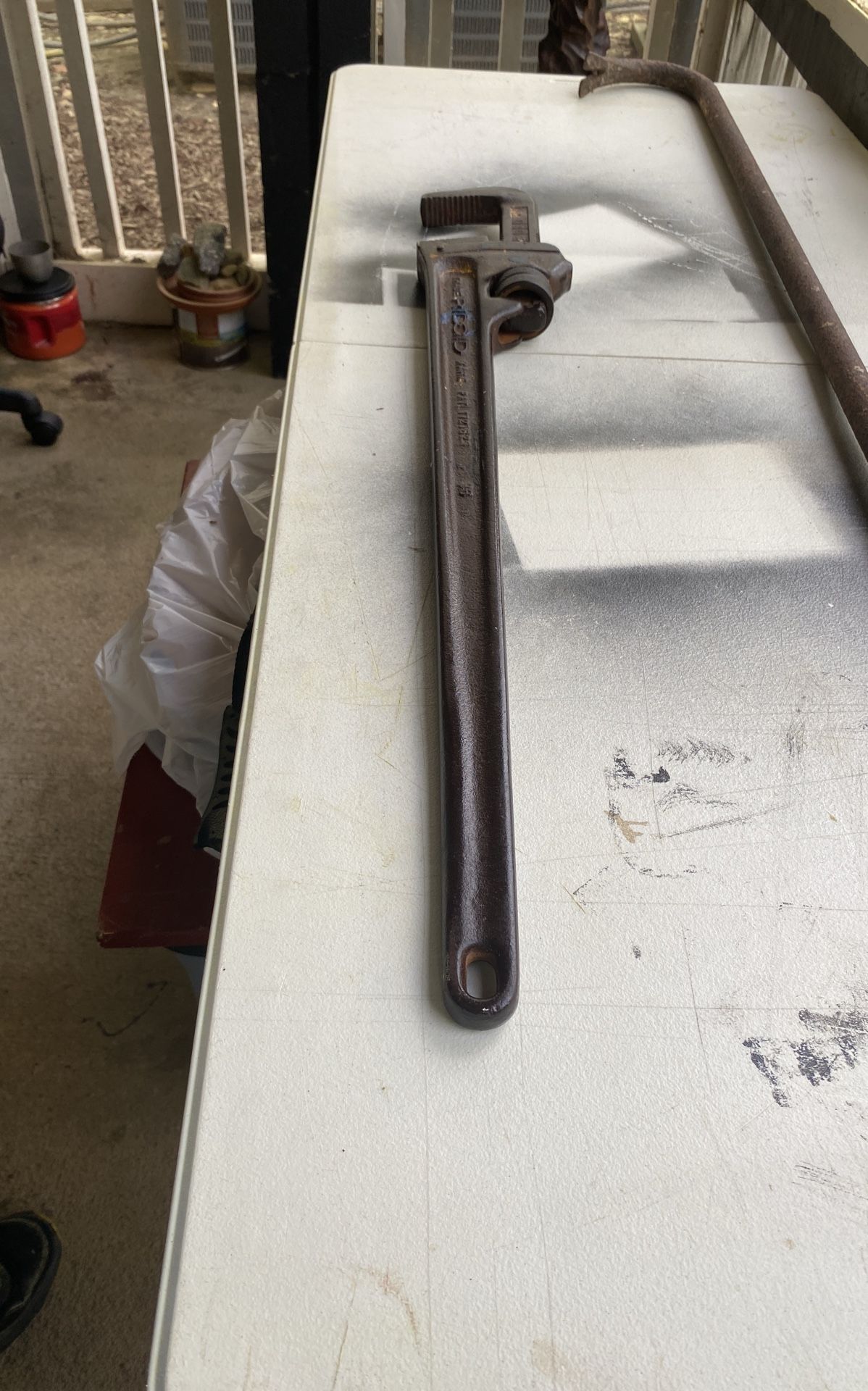36 Inch Rigid Pipe Wrench