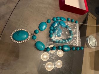 Jewelry set new