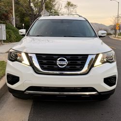 2019 Nissan Pathfinder · S Sport Utility 4D