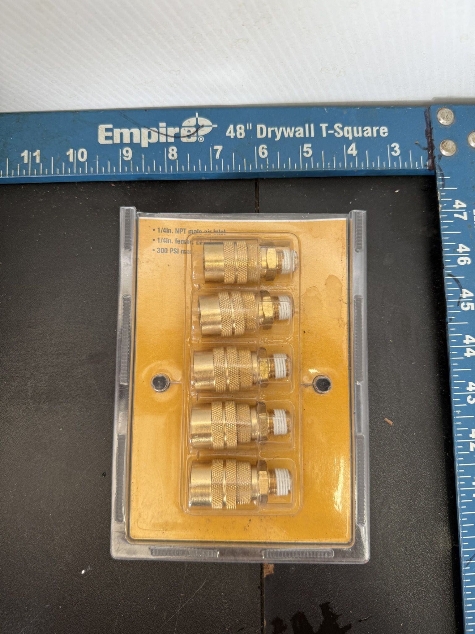 quick-connect fittings, also known as air hose fittings, for use with air tools