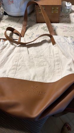 Tote bag