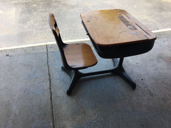 Old School Desk For Sale In Sunbury Oh Offerup
