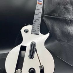 Nintendo Wii Guitar Hero Gibson Les Paul Red Octane White 95125.805 Tested Works