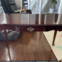 Desk Table (Price Negotiable) 