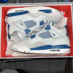 Jordan retro 4 military blue