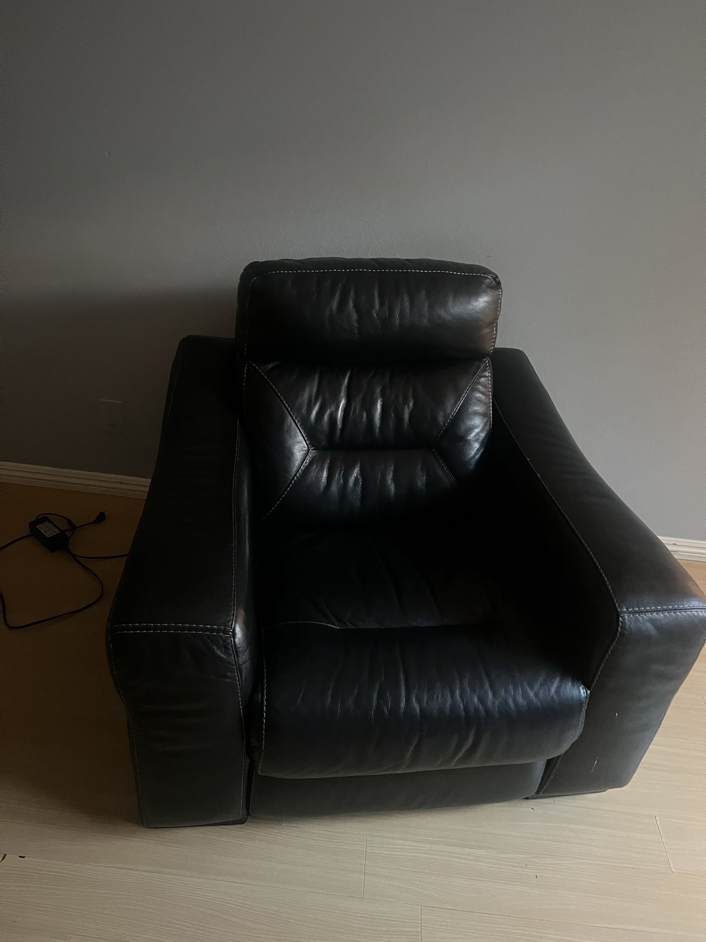 Leather Armchair 