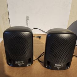 pair of Sony SRS-P3 portable mini stereo speakers