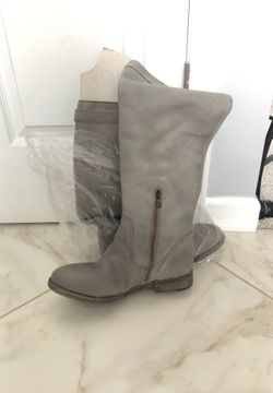 Grey boots