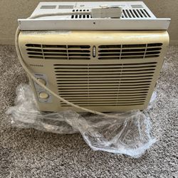 Window AC Frigidaire Brand $50OBO