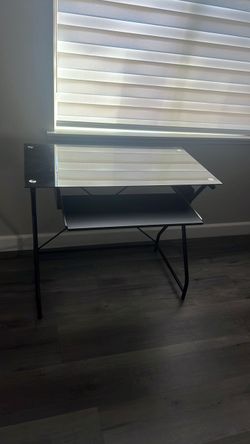 Black computer desk