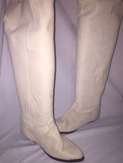 Vintage white tall leather zodiac boots size 7.5