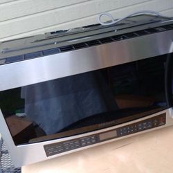 Samsung Over the Range Microwave Oven 2.1cu.ft. 1000 Watts.