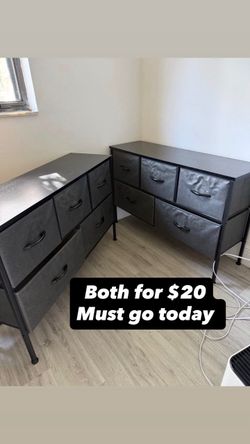 Metal frame, collapsing drawers