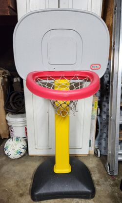 Little Tikes basketball