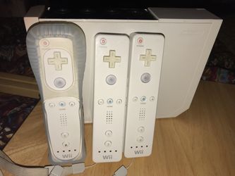 Nintendo Wii Sports Resort Pack White Console (NTSC)