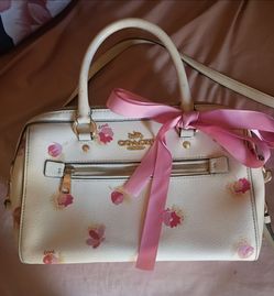 🌸🌼COACH Rowan Satchel with Floral Print🌸🌼