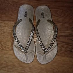 Capelli  Sandals Size 8