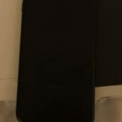 Unlocked iPhone 8 Plus 64Gb Excellent condition