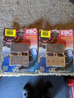 2001 Yamaha FZ1 front brake pads $30