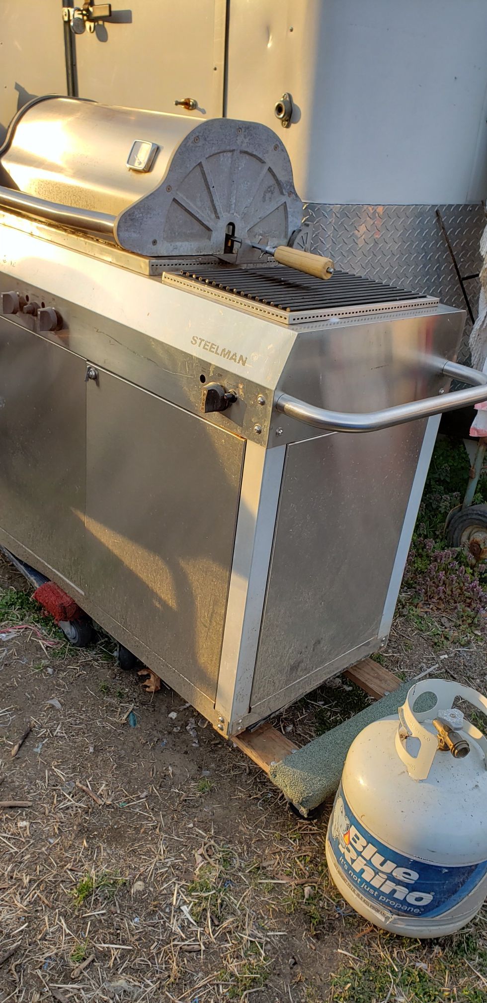 StraubelStone Steelman BBQ Grill Elite for Sale in Washington, DC OfferUp