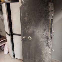 Volt Door