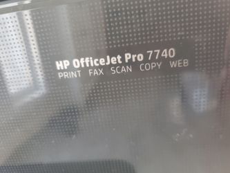 HP Office jet pro 7740 + the table