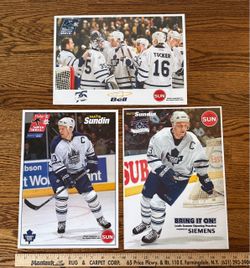 2011 The Toronto Sun Maple Leafs hockey newspaper poster inserts Matts Sundin HOF lot 3