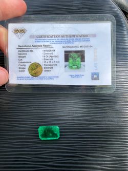 6 carat emerald