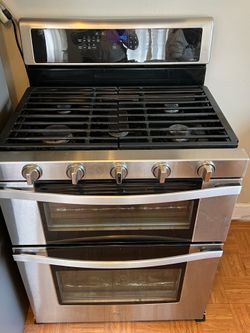 Whirlpool Stainless Steel Double Oven Gas Range Stove