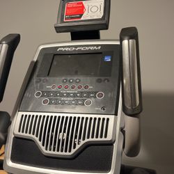 Pro-Form 920 Endurance Elliptical Machine