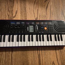 CASIO PIANO KEYBOARD